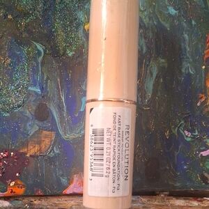 Revolution Fast Base Stick Foundation - Creamy Ivory